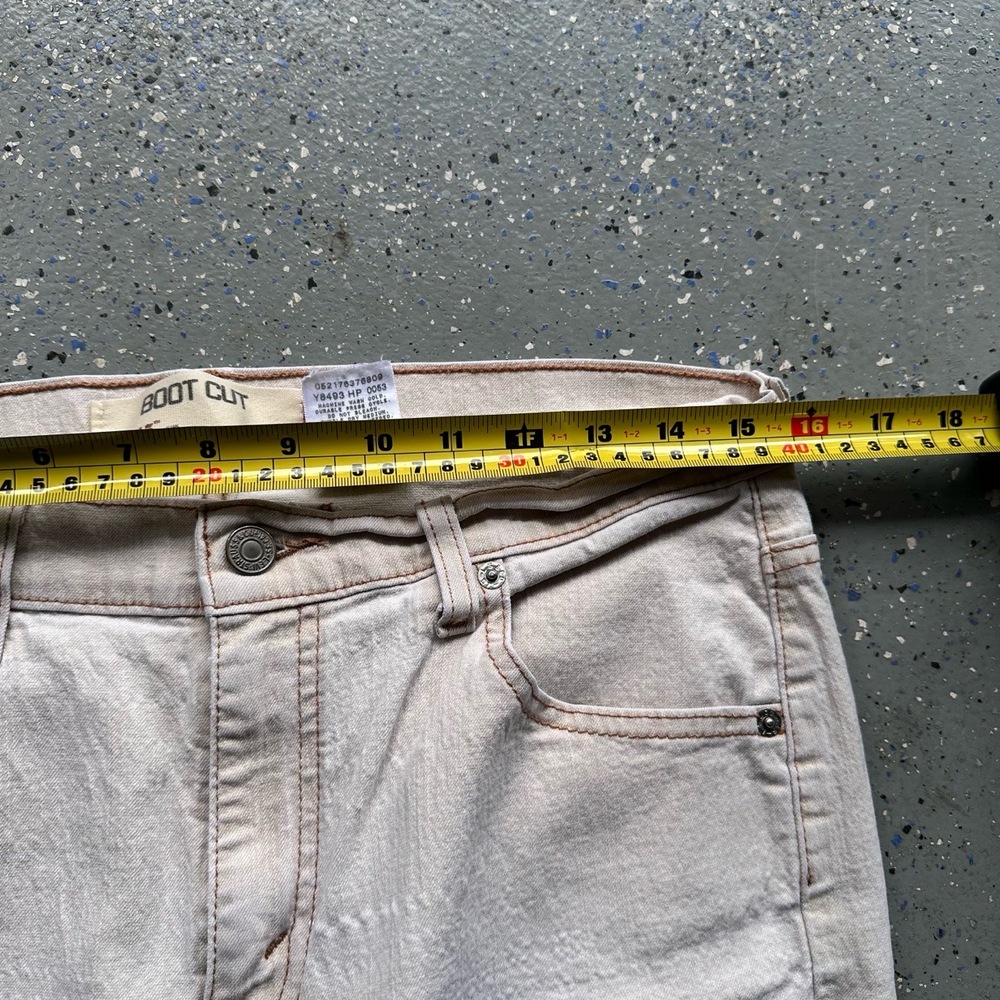 Levi's Jeans Womens Size 12M Off-White Cream Vintage Flared Wide Leg 515 Y2K - Picture 6 of 8
